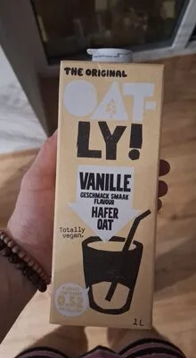 Front of pack, OATLY! VANILLE FLAVOUR OAT